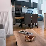 Chez Thomas Et John Frühstückspension 4*