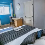 Chez Thomas Et John 4*
