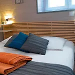Chez Thomas Et John 4*