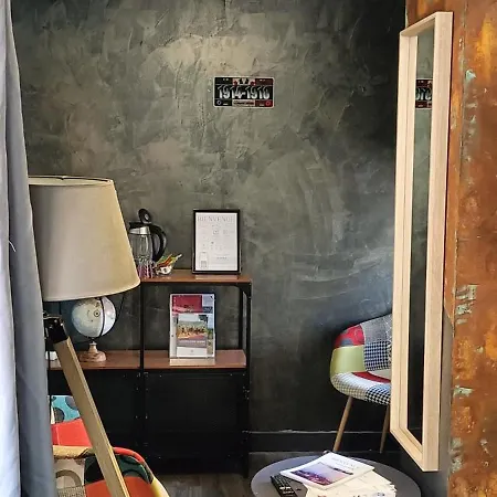 Chez Thomas Et John Bed & Breakfast 4*