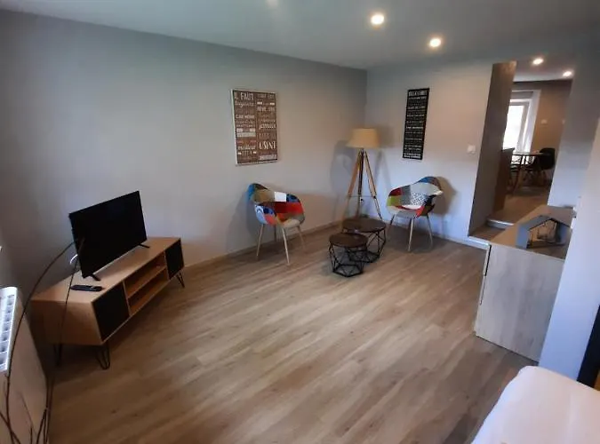 Chez Thomas Et John Verdun-sur-Meuse