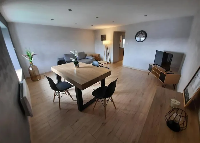 Chez Thomas Et John Bed & Breakfast 4*