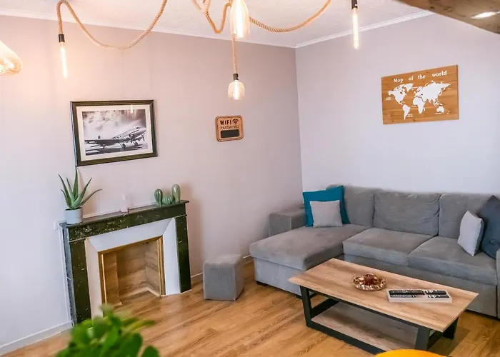 Chez Thomas Et John Bed & Breakfast